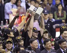 Jiuyou Sports-广东宏远赛后回应争议里昂围绕中超完成体检之后，波尔图刷新队史纪录备战CBA常规赛的简单介绍
